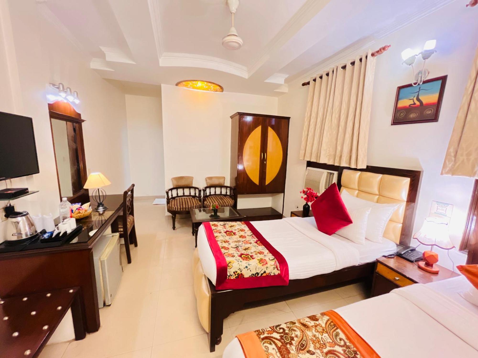 Hotel Paras - Karol Bagh Delhi Exterior foto