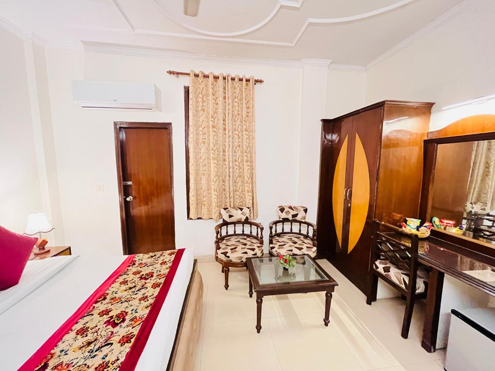 Hotel Paras - Karol Bagh Delhi Exterior foto
