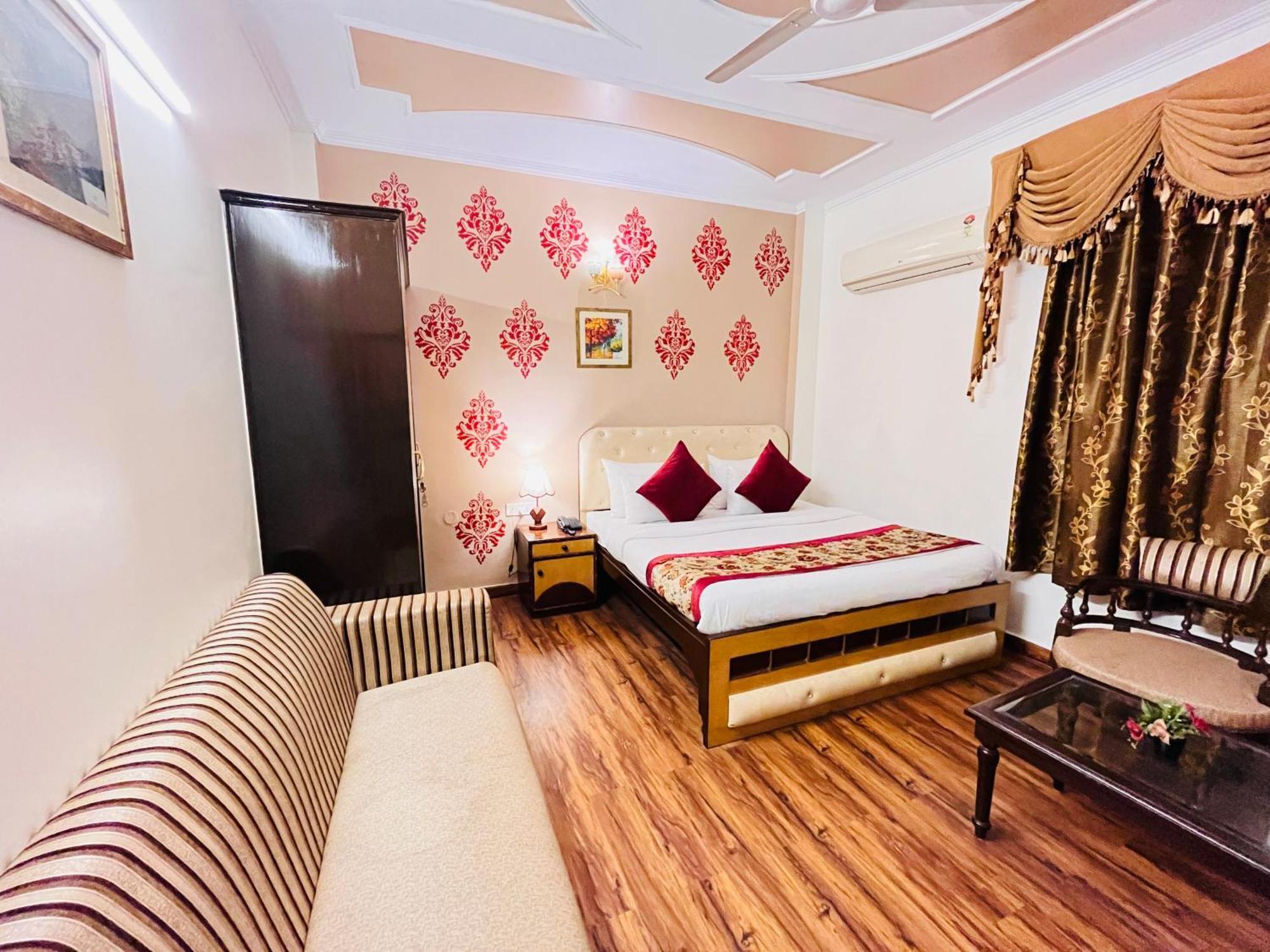 Hotel Paras - Karol Bagh Delhi Exterior foto